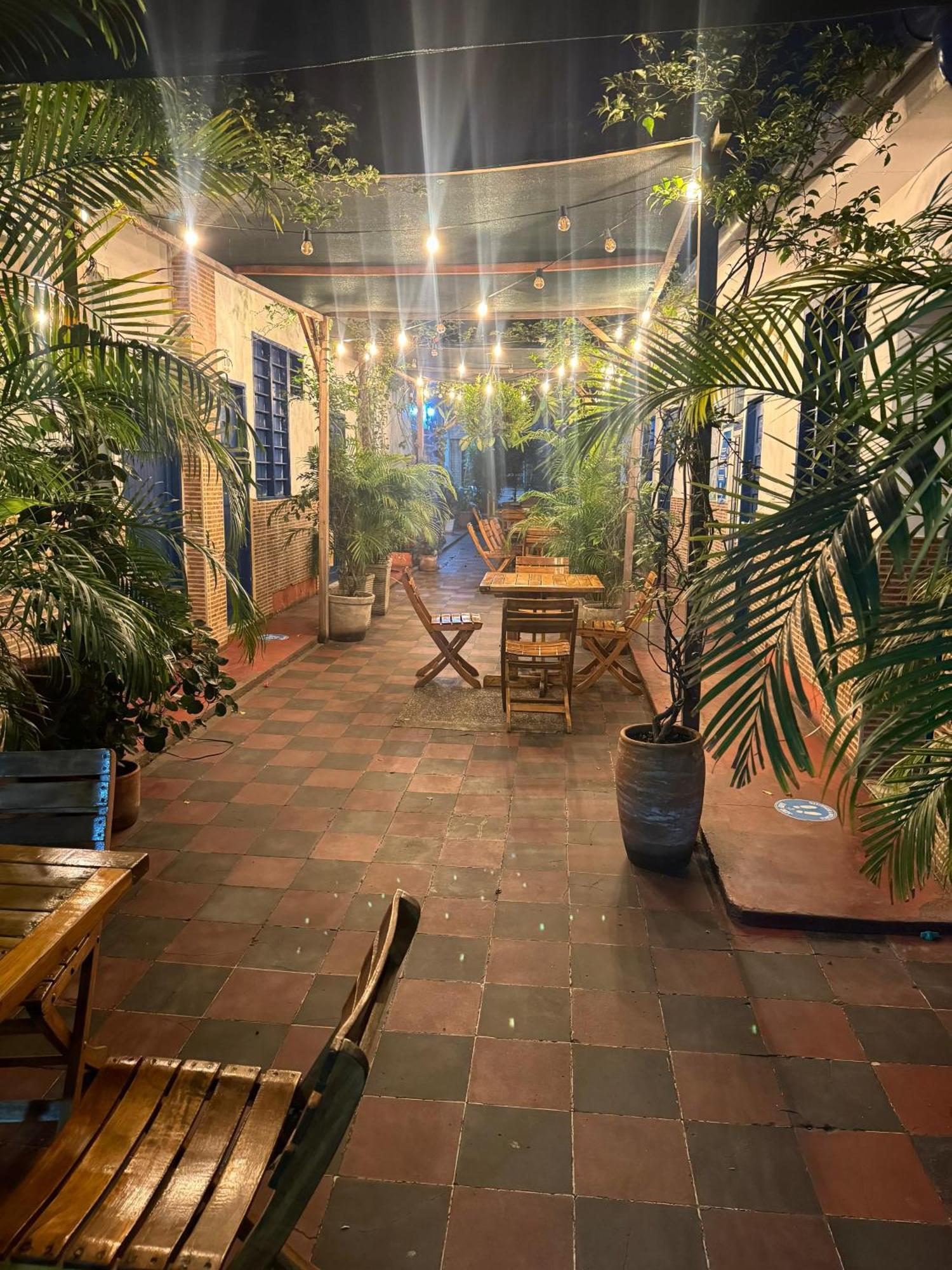 Hostal Luna Llena Getsemani Cartagena Esterno foto